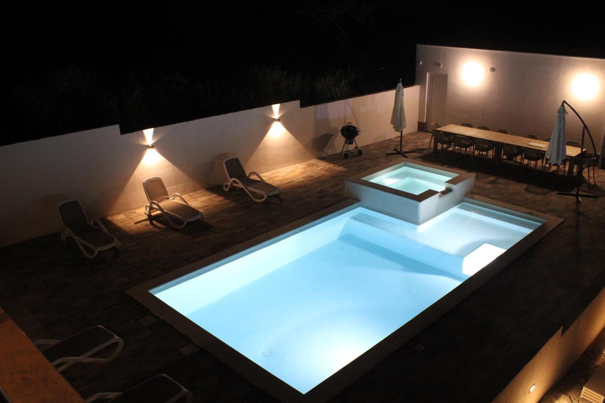 Holiday House Emjalemi Pula Bagian luar foto